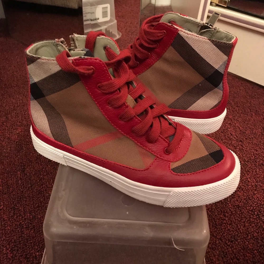 Burberry kids sneakers